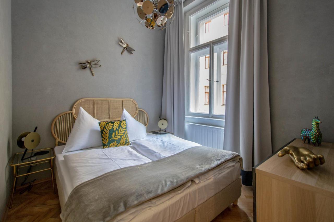 3bdr Oasis In The Heart Of * Praha